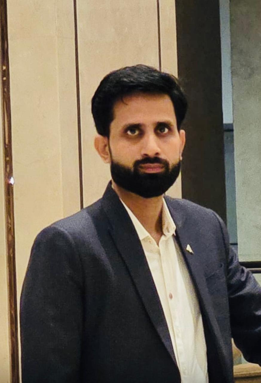 Amir Khan