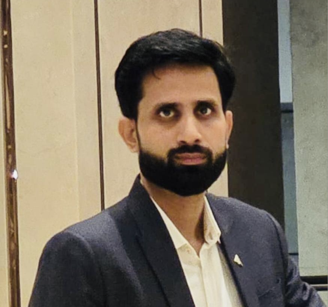 Amir Khan
